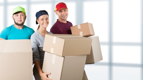 Residential moving truck service for Docklands apartment moves