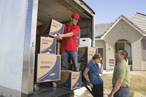 Storage and move coordination support